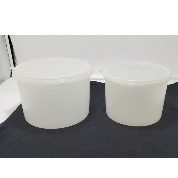 VTG Tupperware Rare Nesting Canisters 265, 266 W/Lids, & 1 Handle 433 Set of 2 - Picture 1 of 6